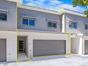 Spacious Townhouse in Mango Hill!