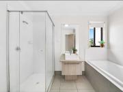 SPACIOUS TOWNHOUSE LIVING!