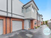 Spacious Townhouse Living in a Convenient Cranbourne...