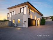 Spacious townhouse moments from the foreshore