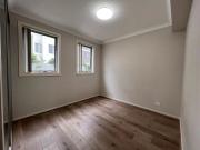 Spacious Two Bed Apartement in Waitara For Rent