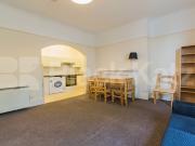 Spacious two bed set within a period house minutes to...
