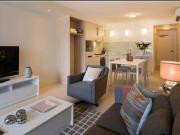 Spacious Two bedroom Apartment in Prime Kelvin Grove...