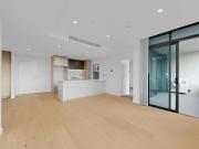 Spacious Two Bedroom Apartment with Carspace