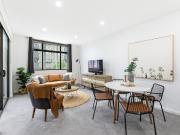 Spacious Two Bedroom Apartment with Carspace in Alexandria