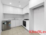 SPACIOUS TWO BEDROOM APARTMENT WITH PARKING IN RAILWAY...