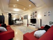 Spacious Two Bedroom Apartment with Two Carparks on...