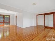 SPACIOUS TWO BEDROOM VILLA BY THE BEACH!