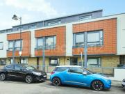 Spacious Two Double Apartment with Roof Terrace on...