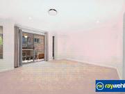 Spacious Two Storey Penthouse Apartment in Prime North...