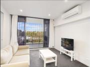 Spacious Unfurnished 1 Bedroom Apartment