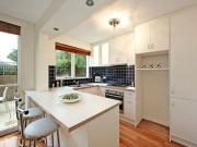 Spacious Unfurnished 1 Bedroom Apartment with Large...