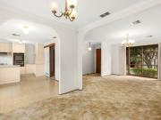 Spacious Unit in Croydon