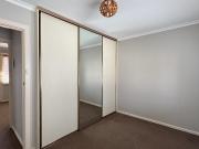 Spacious Unit in Prime Location!