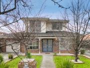 Spacious & Versatile Living in the Heart of Craigieburn