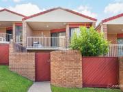 Spacious & Versatile Townhouse