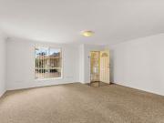 Spacious Villa in Lake Illawarra