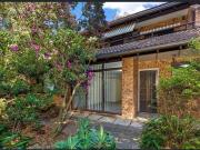 Spacious Villa Style Unit in the Heart of Epping