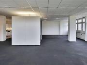 Spannende, klimatisierte Gewerbe /Büroräume in Urdorf