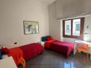 Spaziosa camera condivisa in via Giordano Bruno