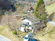 Spaziosa casa indipendente con pratico parcheggio, Olivone