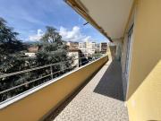 SPAZIOSO APPARTAMENTO 3.5 LOCALI CON BOX AUTO A VIGANELLO