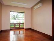 Special 4 Bedroom House and Lot for Sale in Urdaneta...