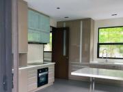Special 6 Bedroom House and Lot for Sale in Dasmarinas...