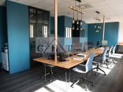 Special investissement: 127 m2 de bureaux à vendre