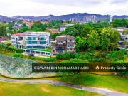 SPECIAL LOT FACING LAKE & FACING GOLF COURSE, 3 STOREY...