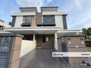 SPECIAL PRICE! NEW PHASE! Upper Unit Townvilla @ Semenyih