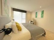 Spectacular 2 Bedroom Apartment in Great Location