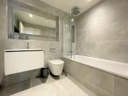 Spectacular 2 Bedroom Apartment in Great Location Has an...