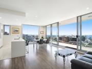 Spectacular 3 Bedroom Apartment with Panoramic Ocean &...