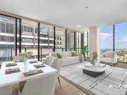 Spectacular Bay Views in the Crowning Jewel of Southbank