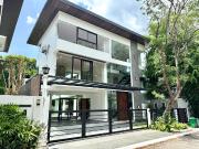 Spectacular Brand New House and Lot for Sale in...