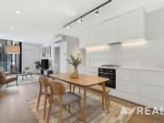 Spectacular City Views from a Coveted Corner Position