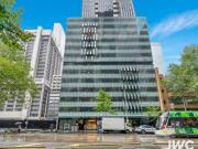 Spectacular Skyline Views in a Prestigious CBD Address