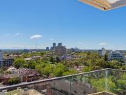 Spectacular urban retreat with stunning district views