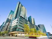 Spectacular Waterfront Living