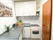 'Spencer' Modern city apartment: one bedroom...