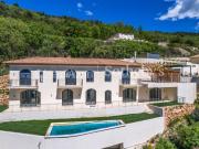 Spéracèdes villa contemporaine avec vue panoramique...