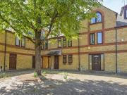 Spirit Quay, Wapping, London E1W, 3 bed terraced house...