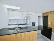 SPLENDIDE, DE HAUT STANDING AVEC MAGNIFIQUE VUE LAC