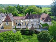 Splendide maison ancienne à 5' des commerces sur un...