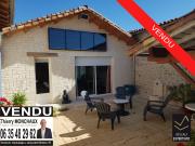 Splendide maison en pierre avec Patio de 60 m2