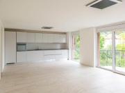 Moderno 3.5 locali con locale hobby multiuso