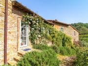 Splendido casale di 650 mq immerso nel chianti classico...