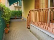 Splendido DUE LOCALI Arredato con GIARDINO PRIVATO ad.ze...