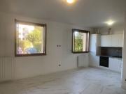 Splendido trilocale con piscina